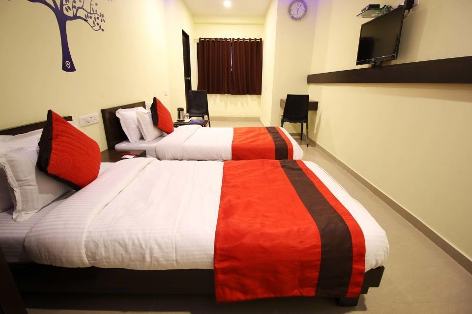 Hotel Ambience Sarkhej Exterior photo